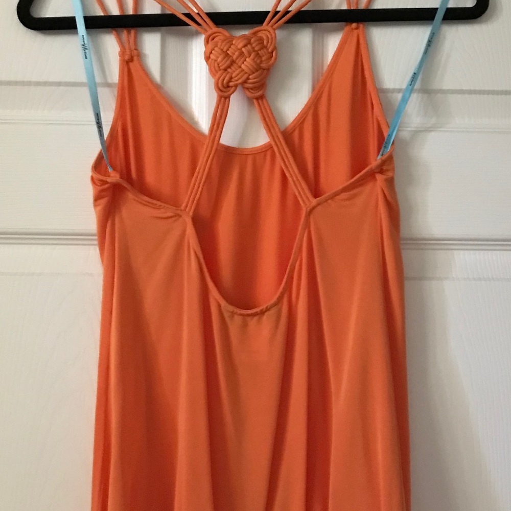 Top - Picture 2 of 2